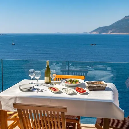 Lighthouse Loft Gunbatimi Hotel