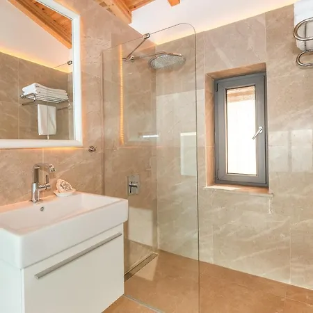 Ξενοδοχείο Lighthouse Loft Gunbatimi Yenikoy (Kas)